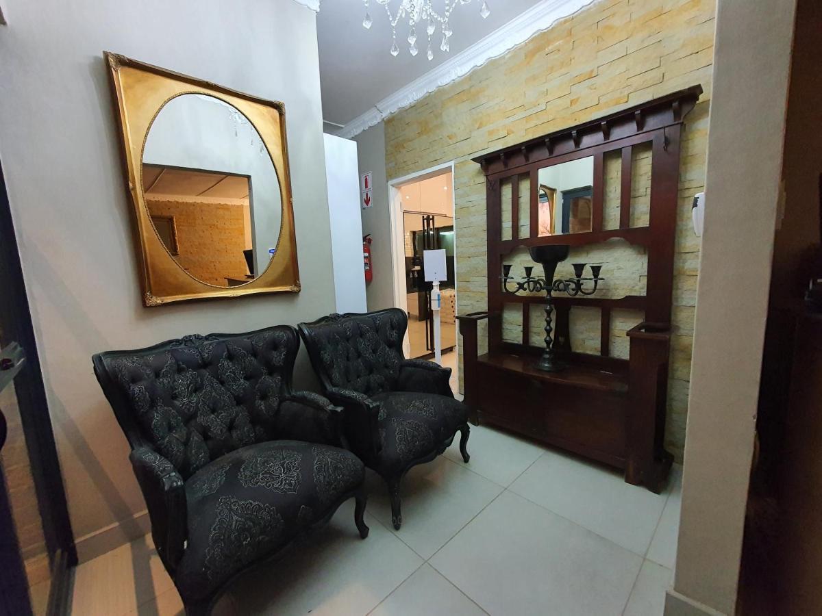 Le Grant Guesthhouse Aparthotel Kroonstad Eksteriør bilde