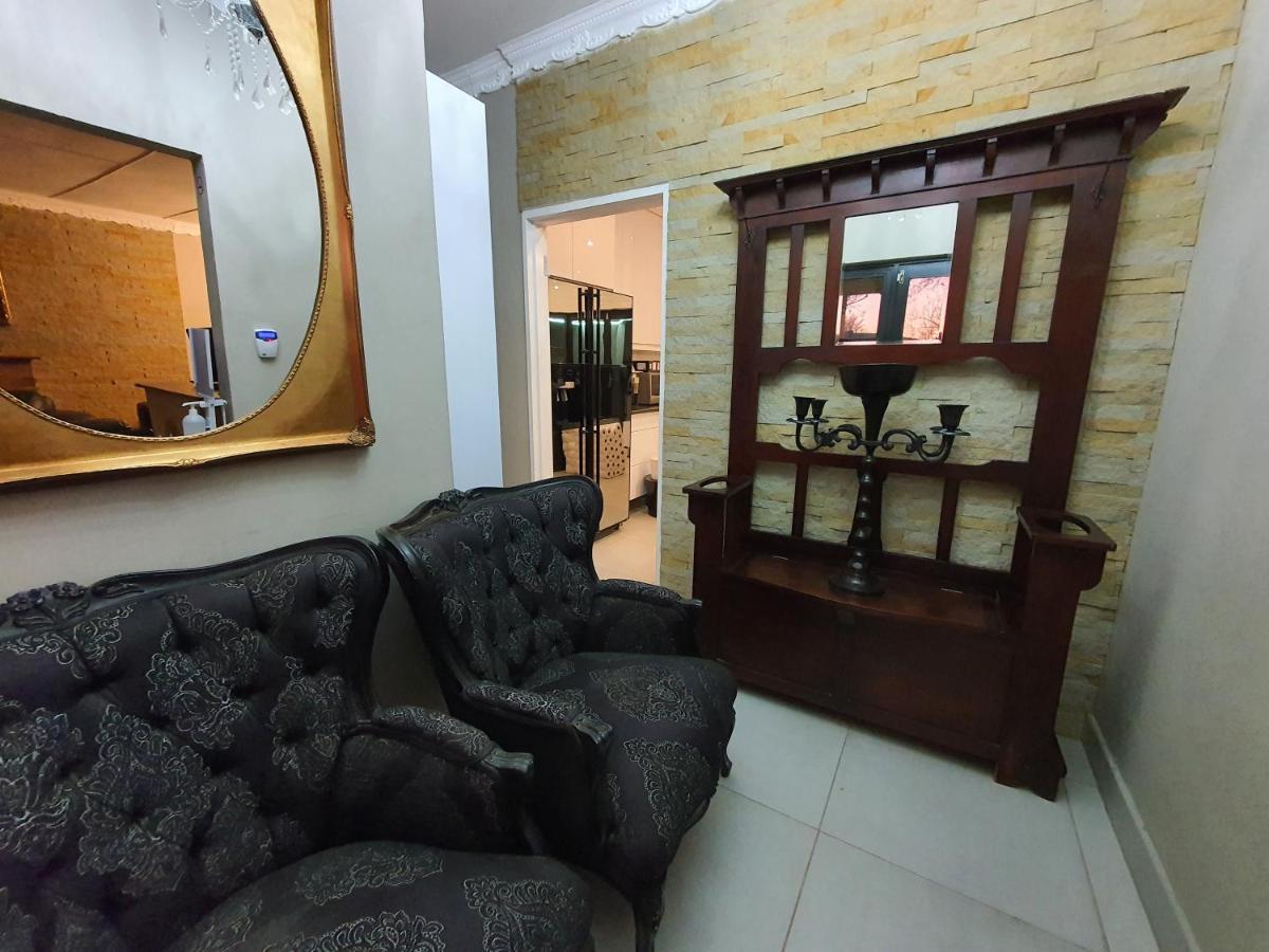 Le Grant Guesthhouse Aparthotel Kroonstad Eksteriør bilde